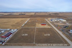 204-32580 Range Road 11  Rural Mountain View County, AB T4H 1P1