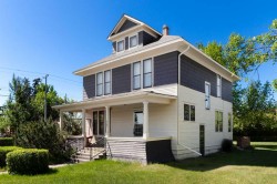 2203 21 Street  Nanton, AB T0L 1R0