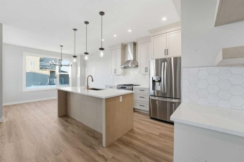 62 Vista Close, Blackfalds, AB - Indoor Photo Showing Kitchen With Upgraded Kitchen