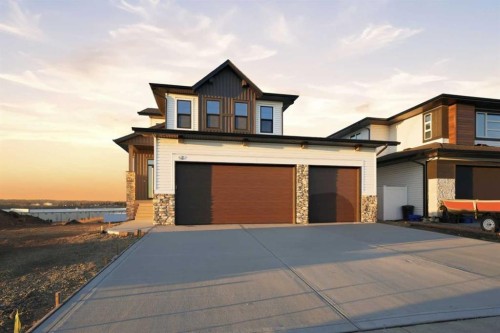 62 Vista Close  Blackfalds, AB T4M 0L3