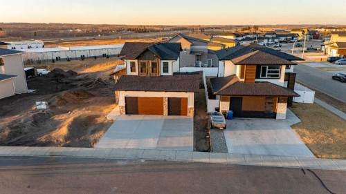 62 Vista Close, Blackfalds, AB - Outdoor
