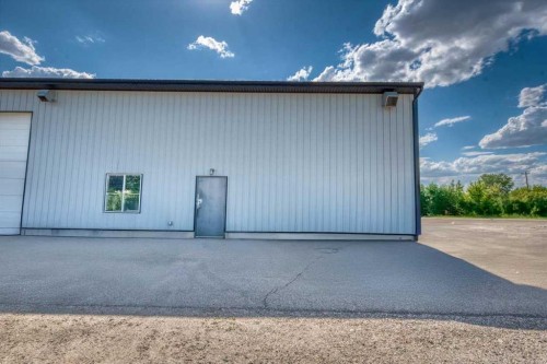 111-5 Bayside Place, Strathmore, AB 