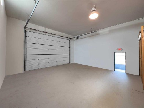 111-5 Bayside Place, Strathmore, AB 