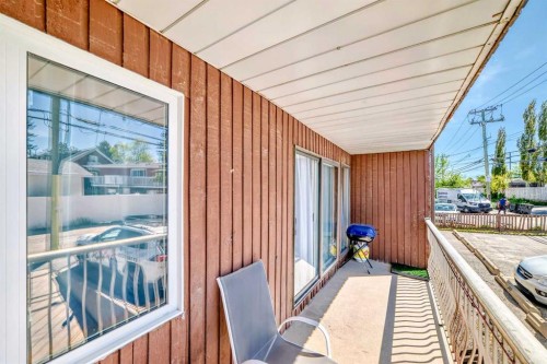 203-1113 37 Street Sw, Calgary, AB -  With Exterior