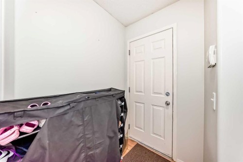 45 Shawbrooke Park Sw, Calgary, AB - Indoor Photo Showing Other Room