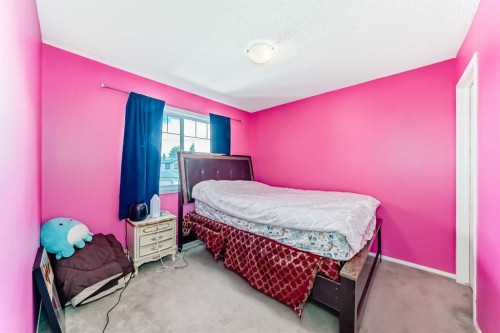 45 Shawbrooke Park Sw, Calgary, AB - Indoor Photo Showing Bedroom