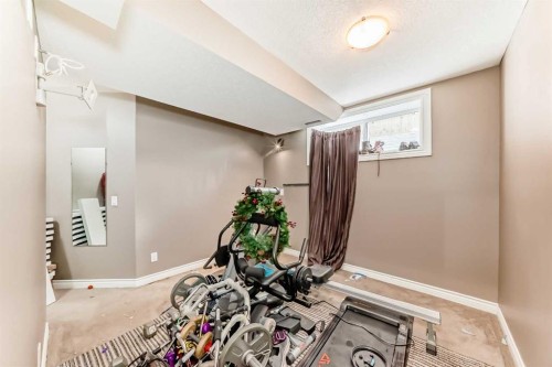 45 Shawbrooke Park Sw, Calgary, AB - Indoor Photo Showing Other Room