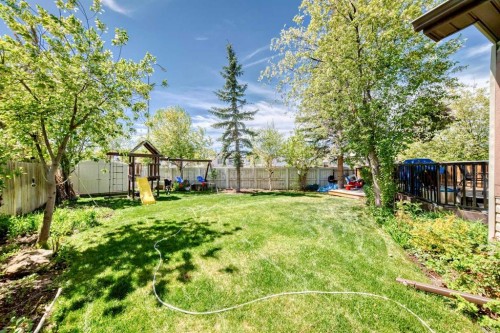 45 Shawbrooke Park Sw, Calgary, AB - Outdoor