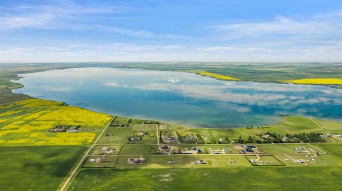 104 Mcgregor Close, Milo, AB 