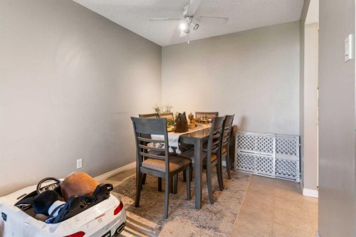 303-30 Mchugh Court Ne, Calgary, AB - Indoor
