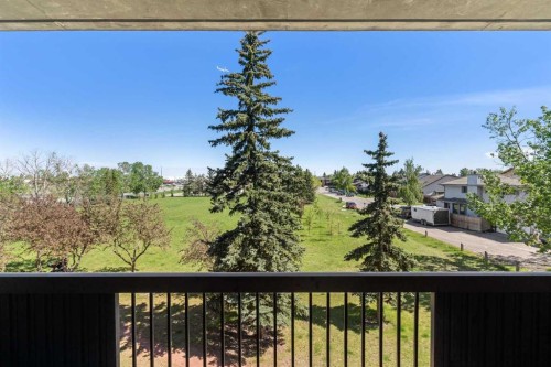 303-30 Mchugh Court Ne, Calgary, AB - Outdoor With Balcony