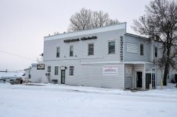 718 Broadway Street  Standard, AB T0J 3G0