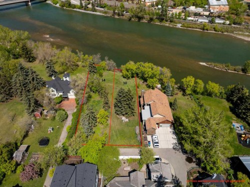 10 Major Stewart Lane Se, Calgary, AB 