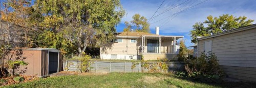 488 Northmount Drive Nw, Calgary, AB - Outdoor