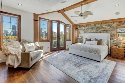 738 Crescent Road Nw, Calgary, AB - Indoor Photo Showing Bedroom