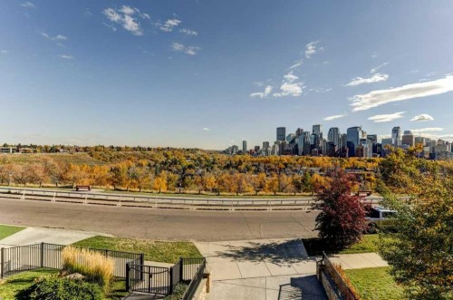 738 Crescent Road Nw, Calgary, AB - Outdoor With View