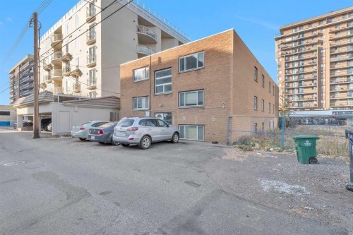 1309 12 Avenue Sw, Calgary, AB - Outdoor