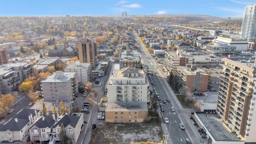1309 12 Avenue Sw, Calgary, AB - Outdoor With View