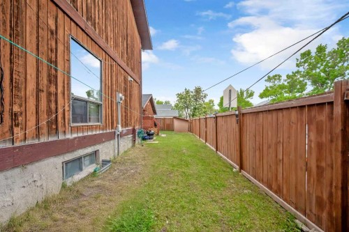 54 Templegreen Road Ne, Calgary, AB - Outdoor With Exterior