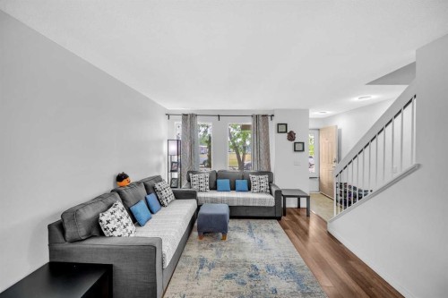 54 Templegreen Road Ne, Calgary, AB - Indoor Photo Showing Living Room