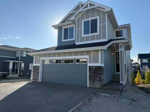 91 Sundown Crescent  Cochrane, AB T4C 1Y3