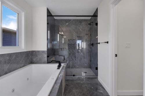 14 Ranchers Meadows, Okotoks, AB - Indoor Photo Showing Bathroom