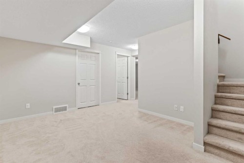 77 Auburn Glen Common Se, Calgary, AB - Indoor Photo Showing Other Room