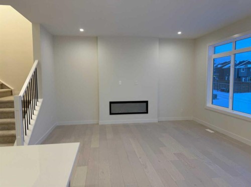 92 Sundown Crescent, Cochrane, AB - Indoor Photo Showing Other Room