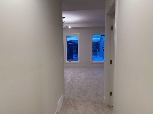 92 Sundown Crescent, Cochrane, AB - Indoor Photo Showing Other Room