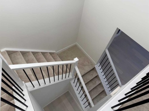 92 Sundown Crescent, Cochrane, AB -  Photo Showing Other Room