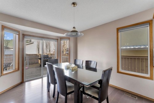 717 Coral Springs Boulevard Ne, Calgary, AB - Indoor Photo Showing Dining Room