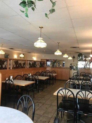 1208 Railway Street, Crossfield, AB 