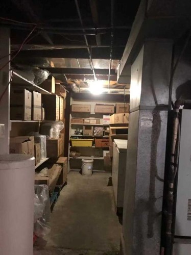 1208 Railway Street, Crossfield, AB 