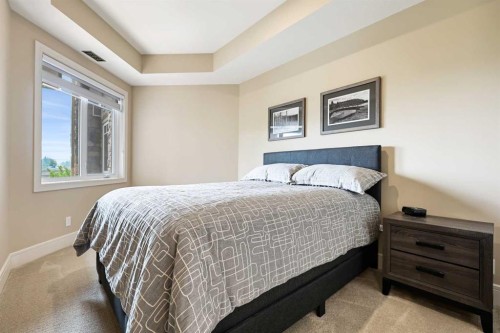 2347-2330 Fish Creek Boulevard Sw, Calgary, AB - Indoor Photo Showing Bedroom