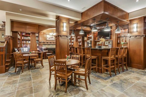 2347-2330 Fish Creek Boulevard Sw, Calgary, AB - Indoor Photo Showing Dining Room