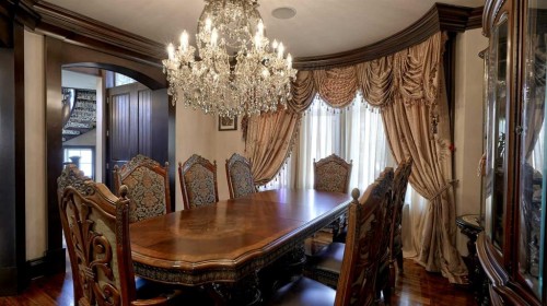1911 13 Avenue Nw, Calgary, AB - Indoor Photo Showing Dining Room