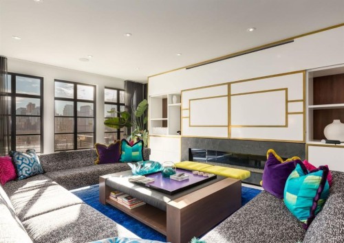 732 Crescent Road Nw, Calgary, AB - Indoor Photo Showing Living Room