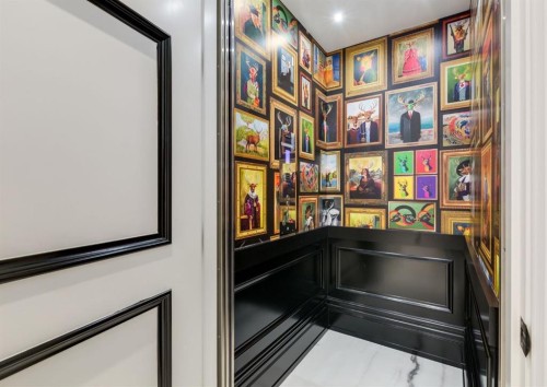 732 Crescent Road Nw, Calgary, AB - Indoor Photo Showing Other Room