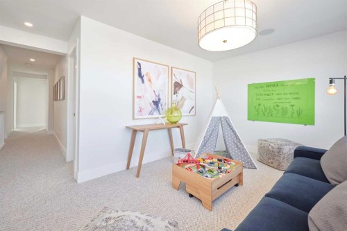 219 Calais Drive Sw, Calgary, AB - Indoor