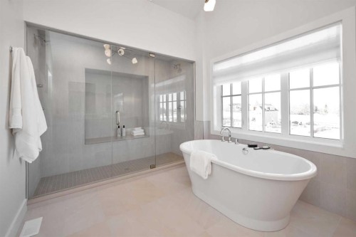 219 Calais Drive Sw, Calgary, AB - Indoor Photo Showing Bathroom