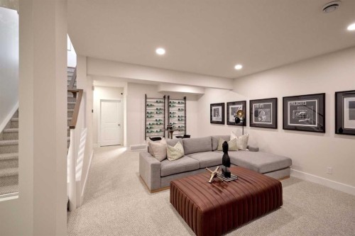 219 Calais Drive Sw, Calgary, AB - Indoor