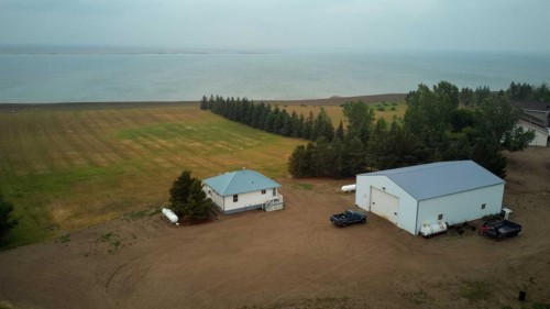 174008A Range Road 214  Rural Vulcan County, AB T0L 1L0