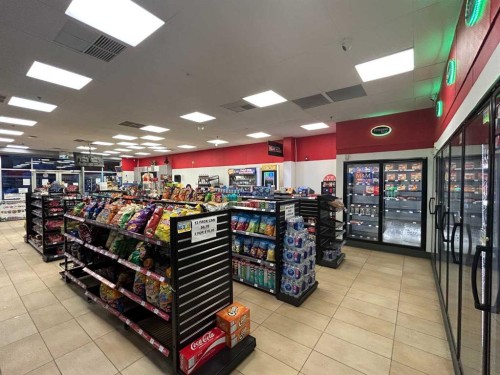 30 Springborough Boulevard Sw, Calgary, AB 