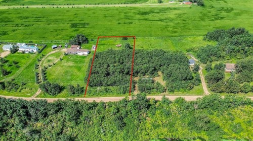 44101 Range Road 214, Ferintosh, AB 