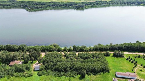 44101 Range Road 214, Ferintosh, AB 