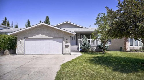 78 Athabasca Crescent  Crossfield, AB T0M 0S0