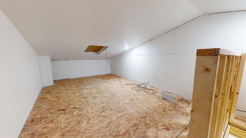 731 7 Avenue West, Cardston, AB - Indoor Photo Showing Other Room