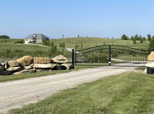 32325 Range Road 24, Rural Mountain View County, AB - Outdoor