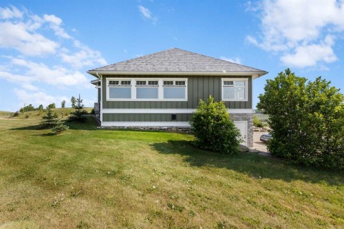 32325 Range Road 24, Rural Mountain View County, AB - Outdoor