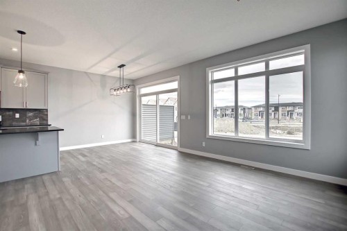 47 Agate Road, Cochrane, AB - Indoor Photo Showing Kitchen